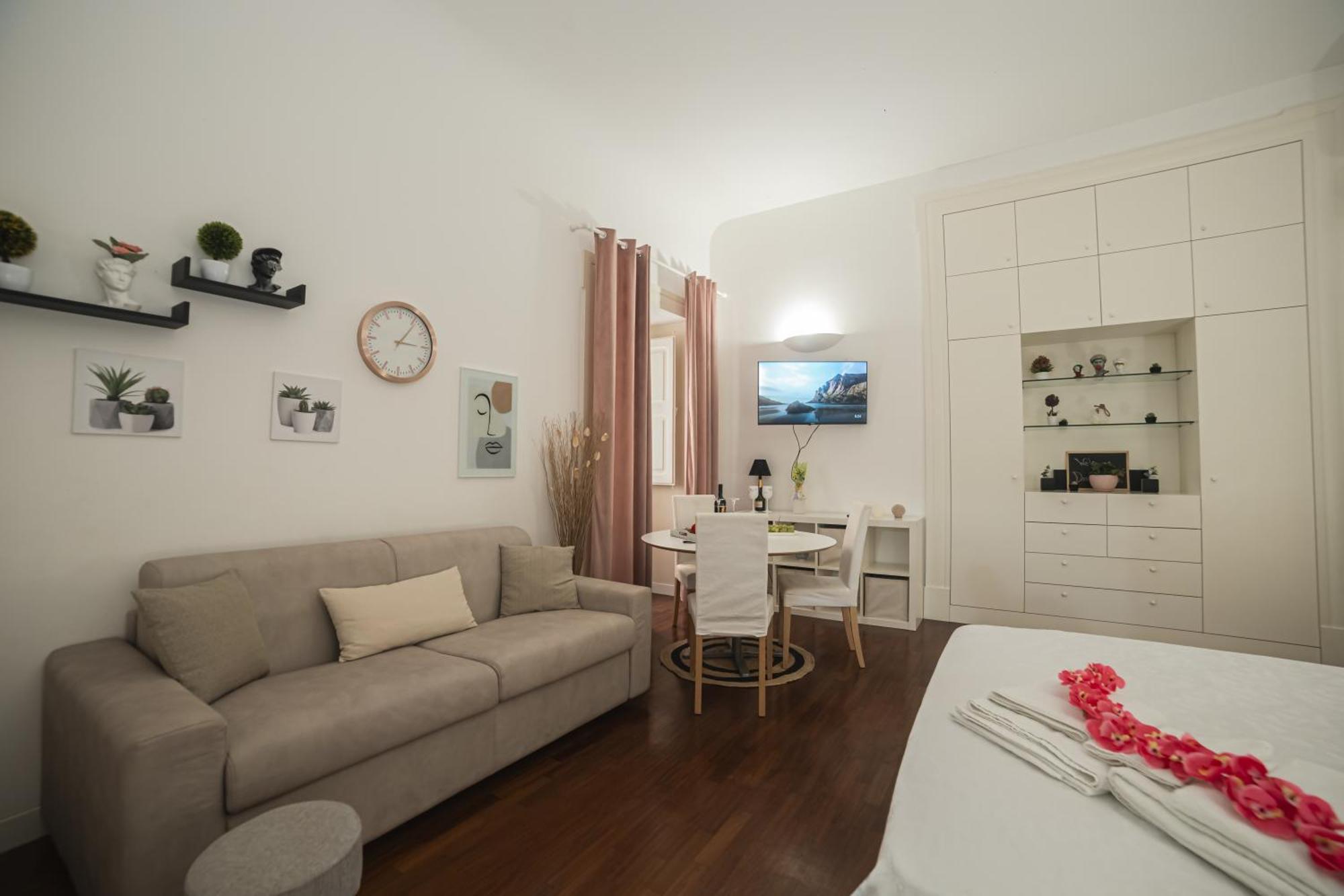 לצ'ה Davids Room Palazzo Tamborino מראה חיצוני תמונה